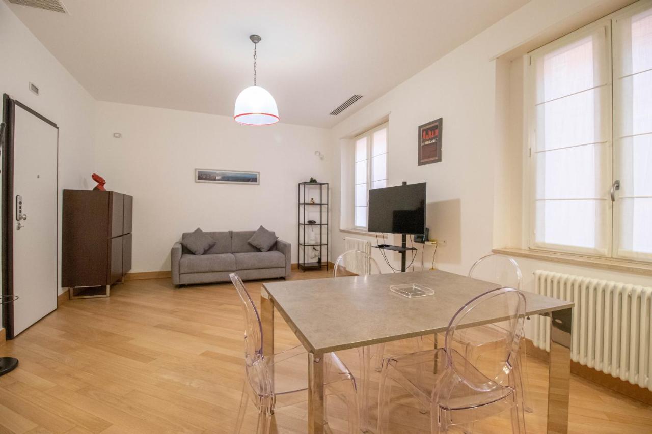 Appartamento Iannace'S Flat Napoli Esterno foto